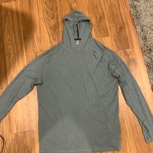 Men’s tasc lightweight soft hoodie- size large/ teal color